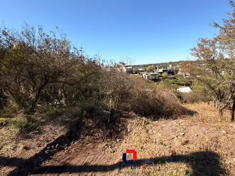 Lote en Villa Allende barrio Cumbres del golf