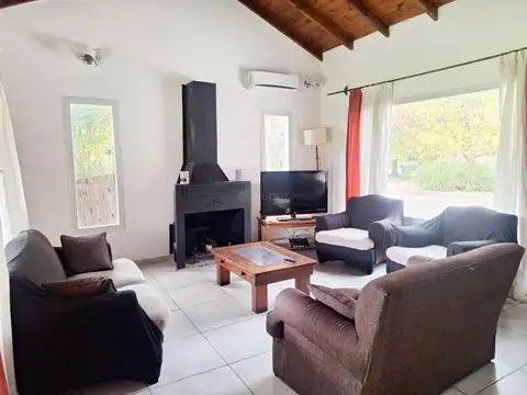 Casa Chalet  en Alquiler en Santa Silvina, Pilar, G.B.A. Zona Norte