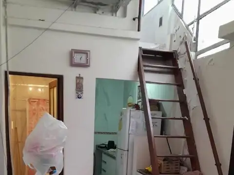 PH en venta - 1 Dormitorio 1 Baño - San Cristóbal