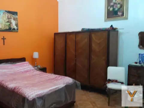 Depto Tipo Casa 2 ambientes con 1 baño