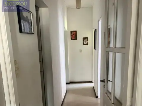 Casa 5 ambientes con 2 baños
