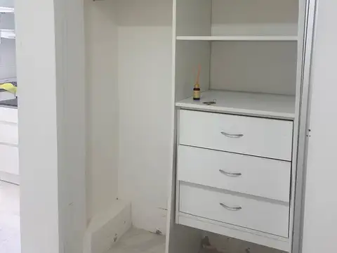 Agüero 800, Piso PB