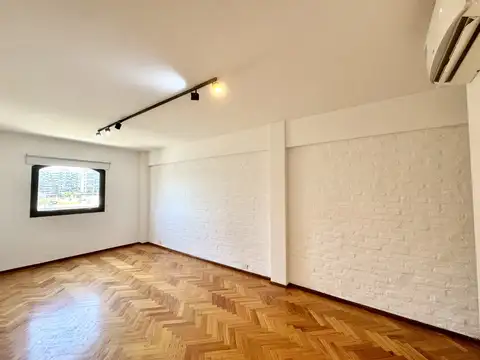 RECIEN PINTADO PLASTIFICADO 2 AIRES  ACONDICIONADOs SPLIT  FRIO CALOR