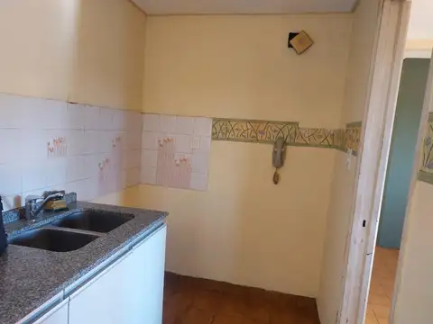 Departamento 2 ambientes con 1 baño