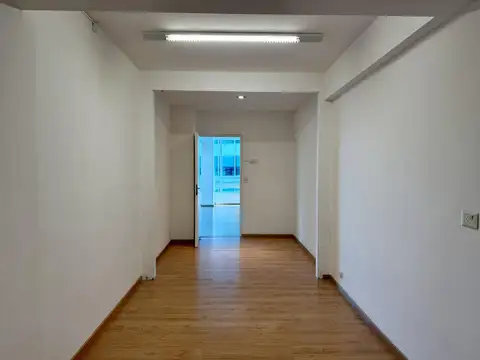 Oficina Monoambiente con 3 baños