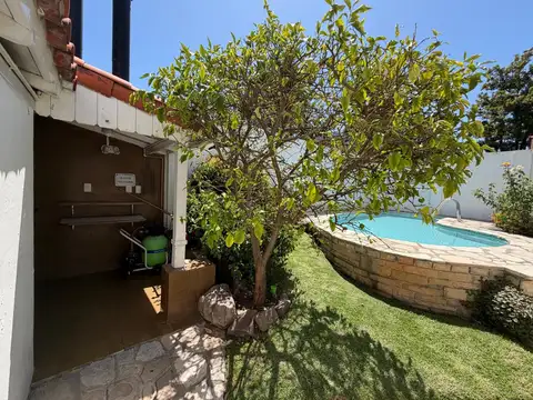 Casa en Venta en Olivos, USD 388.000