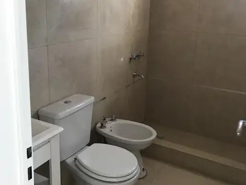 MONOAMBIENTE EN VENTA EN LUJAN