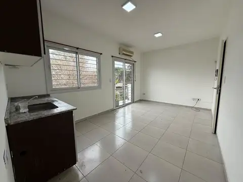 Departamento 2 Ambientes en Alquiler en Ituzaingó Norte!