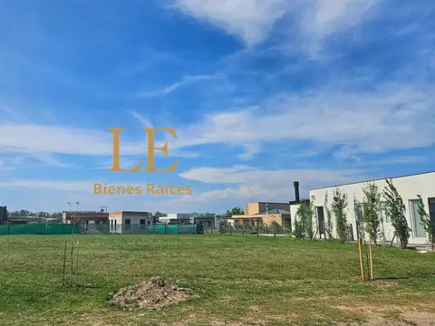 Terreno en Venta 22  mts Frente