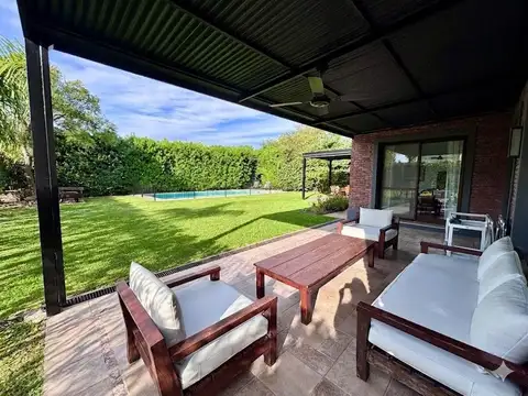 Casa en venta Laguna del Sol 5 dorm