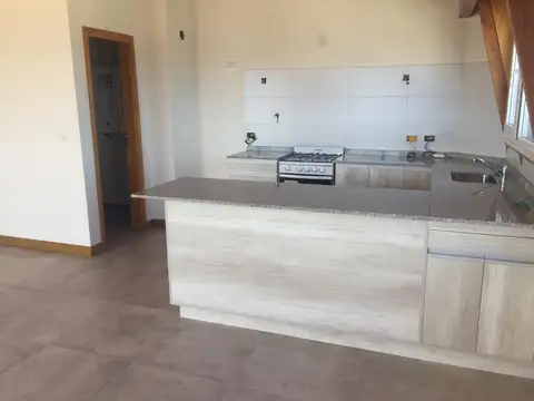 Departamento 3 ambientes con 2 baños