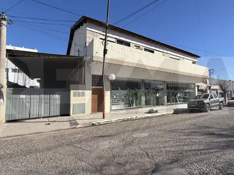 PROPIEDAD COMERCIAL Y RESIDENCIAL EN CHOELE CHOEL