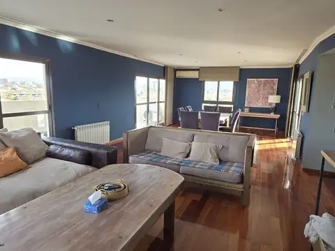 Departamento en Venta de 7 ambientes