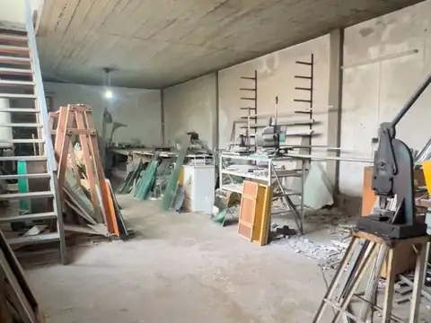 Local en Venta 43 años