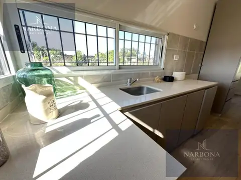 Casa en Venta al Este