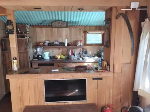 Casa 3 ambientes con 1 baño