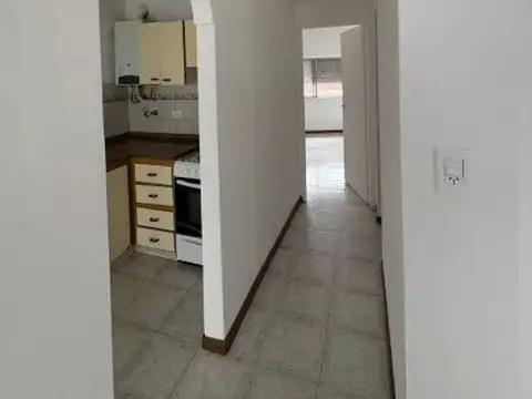 Departamento en Alquiler en Parque Casado, $ 350.000