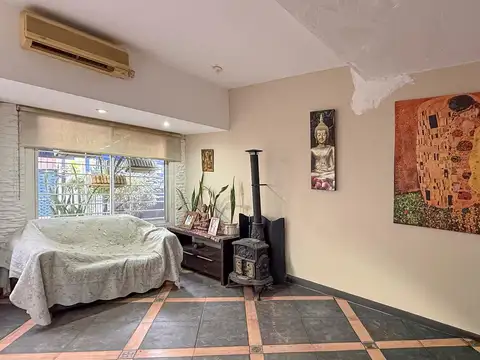 Depto Tipo Casa en Venta en Flores, USD 205.000