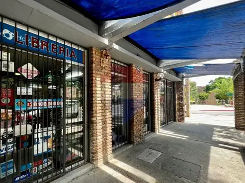 VENTA LOCAL COMERCIAL CON RENTA EN BUCEO