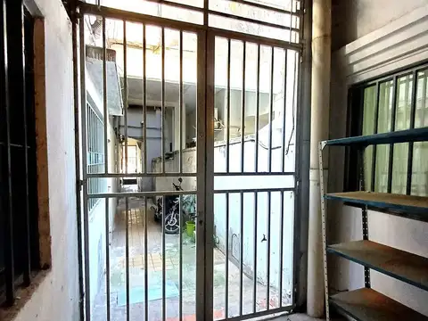 Depto Tipo Casa en Venta 60 años