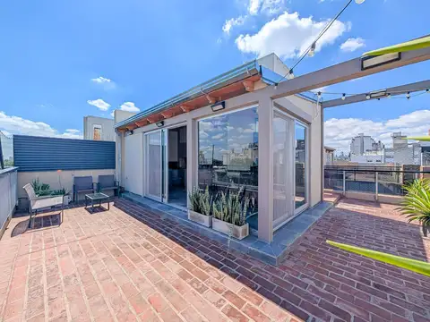 DEPARTAMENTO A LA VENTA DE DOS DORMITORIOS + QUINCHO EXCLUSIVO EN BARRIO LOURDES