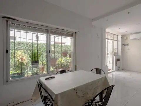 Depto Tipo Casa en Venta de 4 ambientes