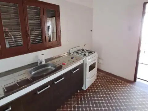 Casa en Venta en Capitan Bermudez, USD 65.000