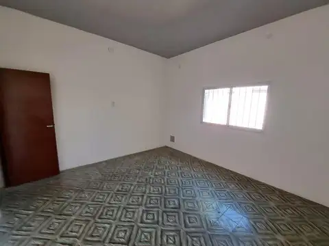 Venta | Casa | 2 Dormitorios | Capitán Bermúdez | Barrio Celulosa