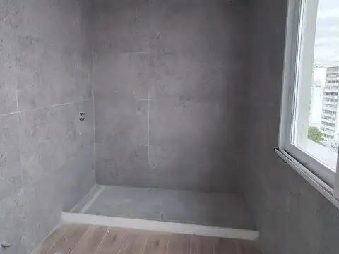 Venta duplex 5 ambientes 9º PISO en Avellaneda