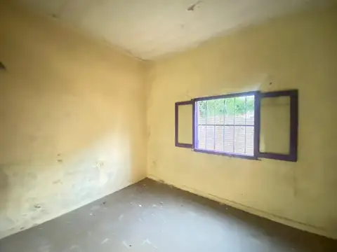 Local + Departamentos a refaccionar en venta sobre av humberto