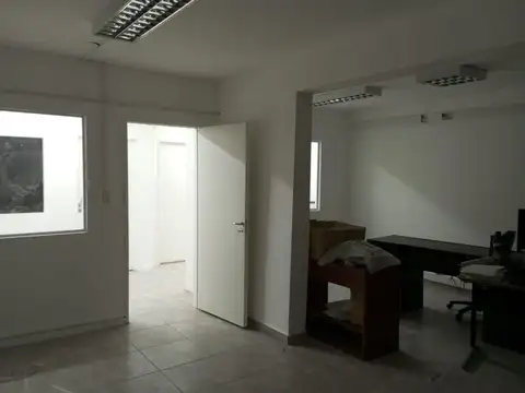 Av Independencia 3100