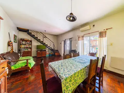 Depto Tipo Casa en Venta de 4 ambientes