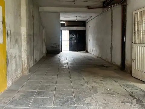 Galpón en alquiler en José León Suarez!
