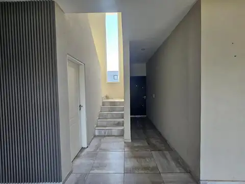 Casa en Alquiler en Vila Marina, USD 1.500