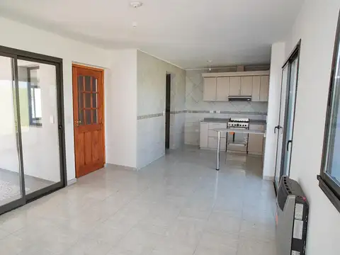 Depto Tipo Casa en Venta de 3 dormitorios