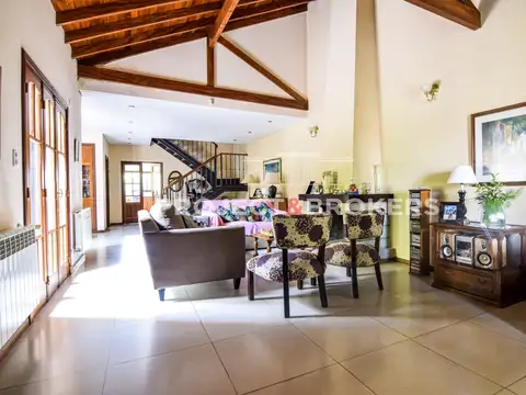 Chalet de Estilo en venta en Ituzaingo Norte