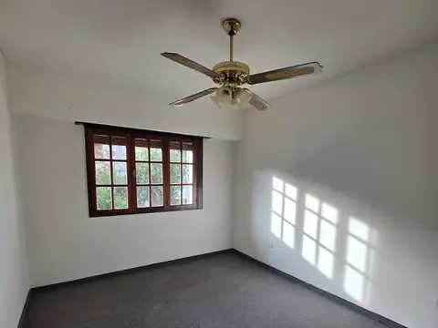Departamento en Alquiler de 3 dormitorios