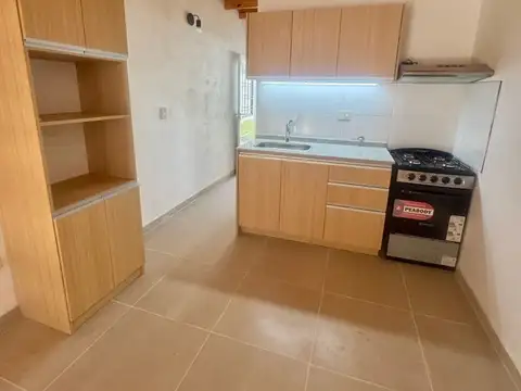 Departamento en Alquiler en La Lonja, $ 690.000