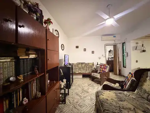 Depto Tipo Casa en Venta de 2 ambientes