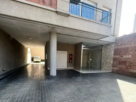 Doctor Enrique Eizaguirre 2200