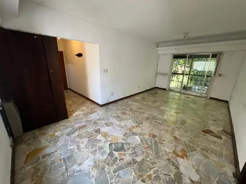 Departamento en Venta en Flores, USD 129.000