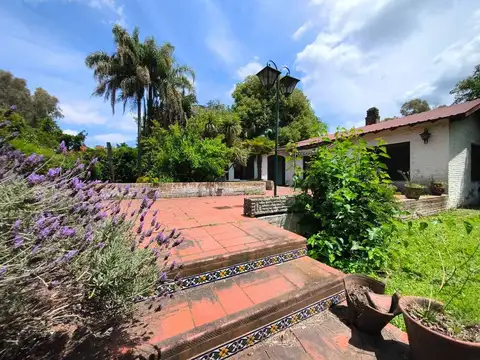 CASA EN VENTA SANTA AMELIA 3 AMBIENTES GRAN LOTE