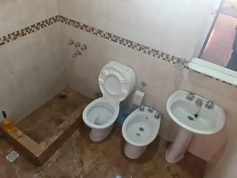 Departamento en Alquiler en Monte Chingolo, $ 350.000