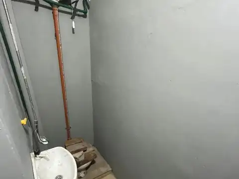 Galpon en Alquiler en Villa Luro, $ 650.000