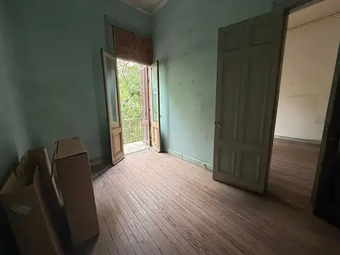 Depto Tipo Casa en Venta de 5 dormitorios