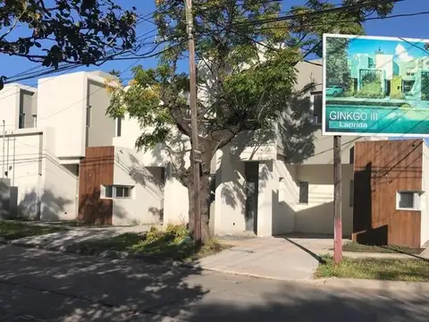 Depto Tipo Casa en Venta de 3 dormitorios
