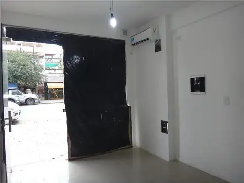 Local en Alquiler en Versalles, $ 1.100.000