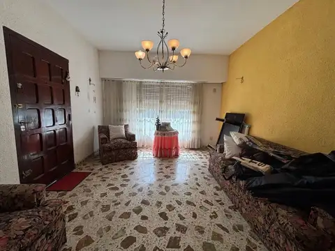 Casa en Venta en Villa Luzuriaga, USD 125.000