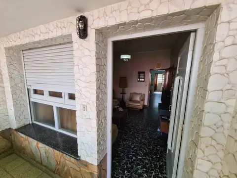 Vendo casa 3 dormitorios centro de Villa Constitución