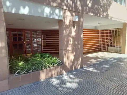 3 Ambientes recien pintado y plastificado excelente estado!